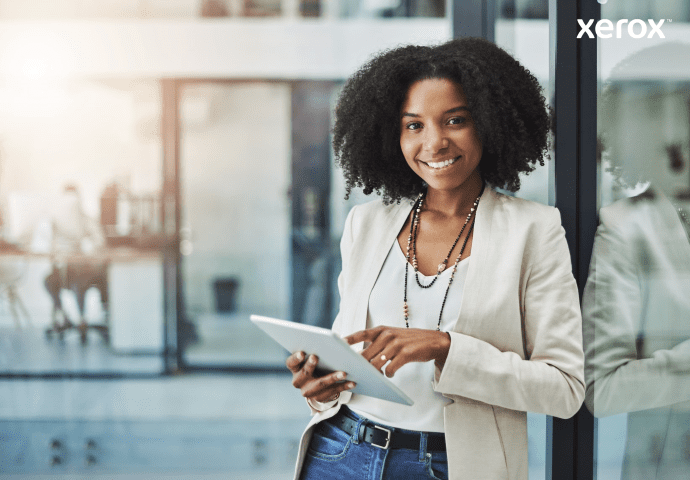 Rappresentazione visiva della strategia aziendale aggiornata di Xerox, che evidenzia le innovazioni chiave e le iniziative strategiche per il successo Rappresentazione visiva della strategia aziendale aggiornata di Xerox, che evidenzia le innovazioni chiave e le iniziative strategiche per il successo